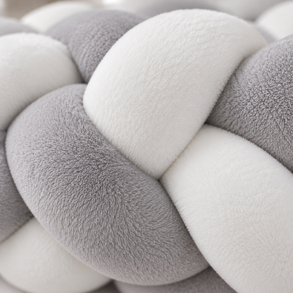 Tour de Lit Bébé Tressé Blanc & Gris — O Khalm Bébé